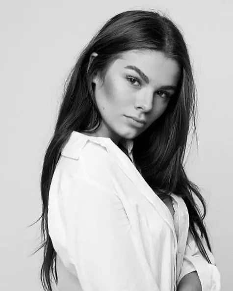 Model Agency Book Models